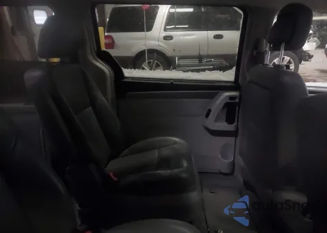 2012 Volkswagen Routan Se z USA, uszkodzony, nr VIN 2C4RVABG2CR355688